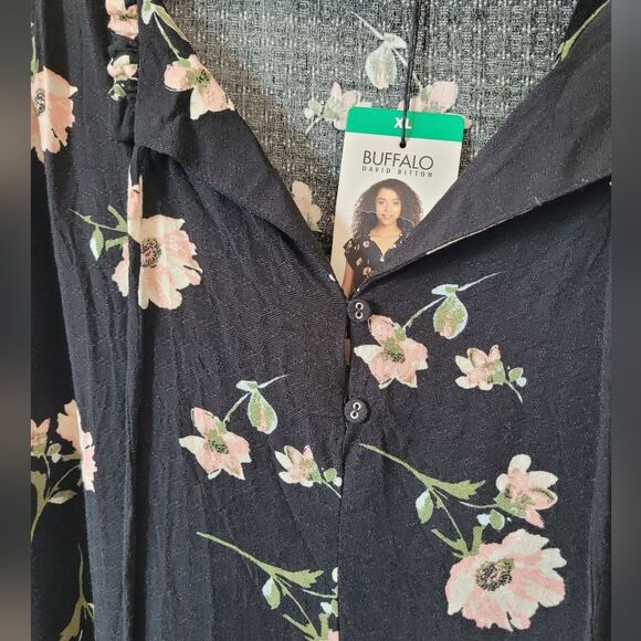 NEW Buffalo David Bitton Floral Jacquard Blouse Cottage Summer Black Pink XL - Picture 4 of 9